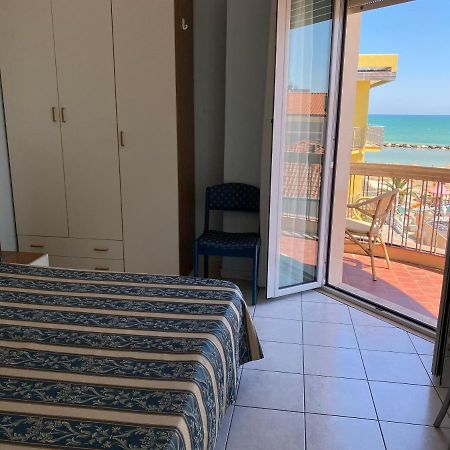Hotel Acapulco Viserbella di Rimini Εξωτερικό φωτογραφία