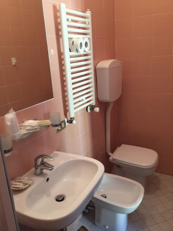 Hotel Acapulco Viserbella di Rimini Εξωτερικό φωτογραφία
