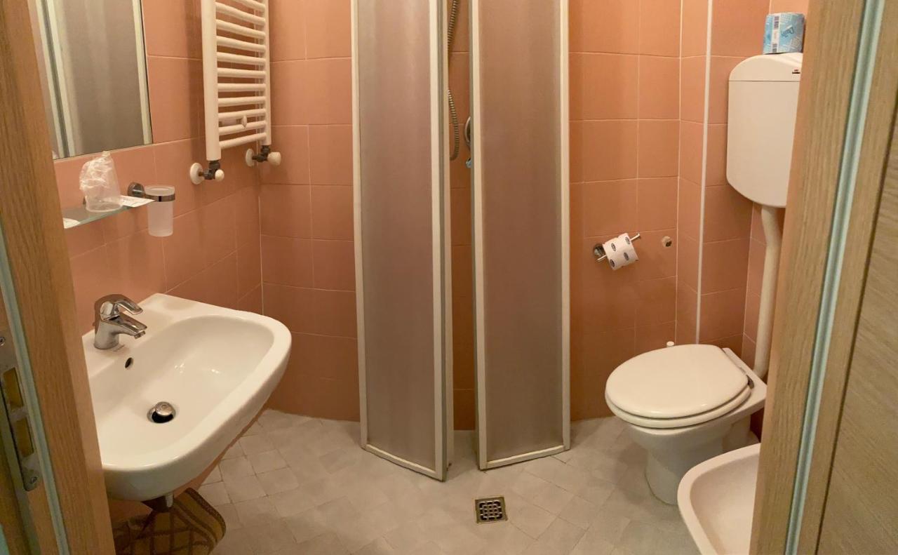 Hotel Acapulco Viserbella di Rimini Εξωτερικό φωτογραφία
